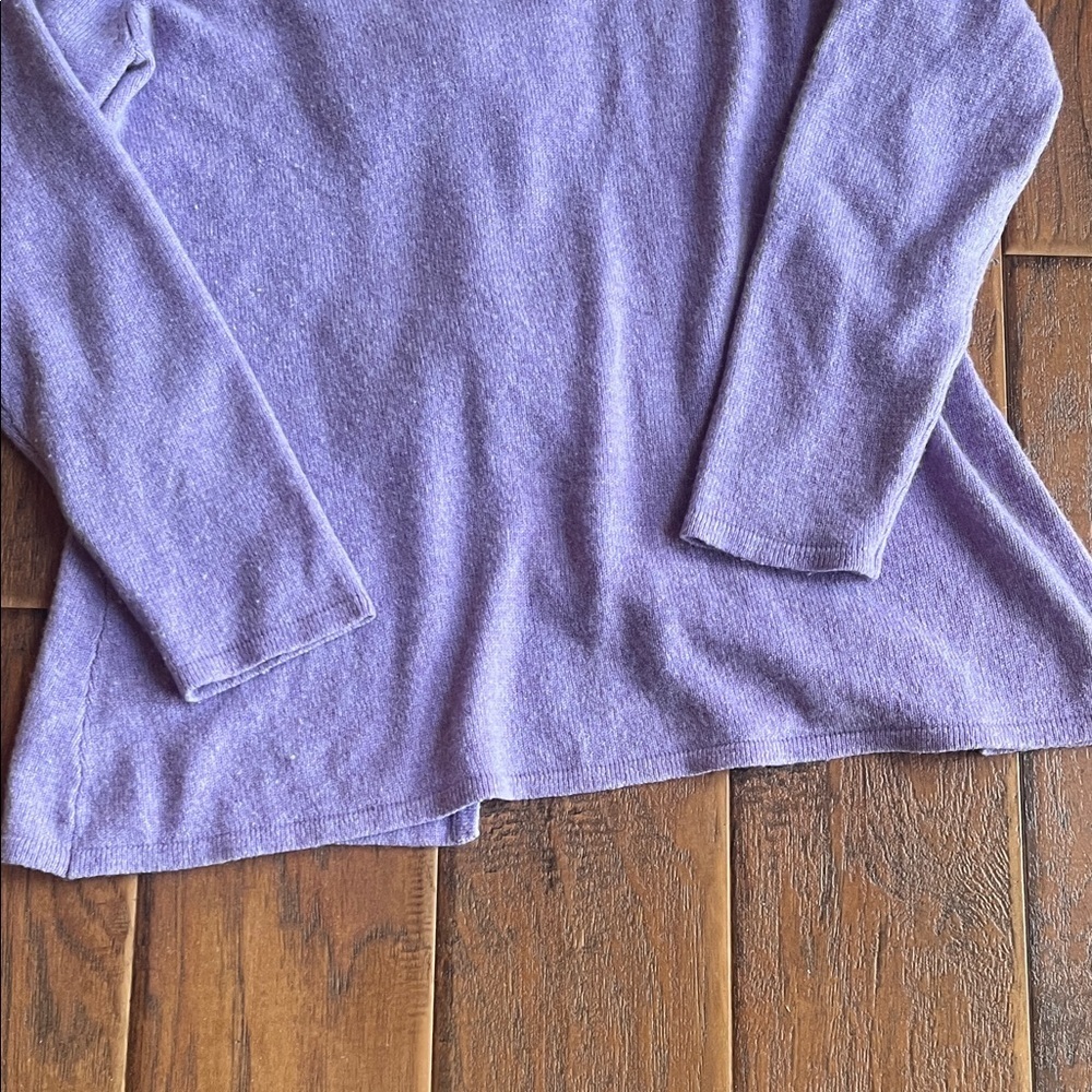 100% Cashmere Claudia Nichole Lavender Crew Neck Sweater -Size Large - Picture 5 of 9